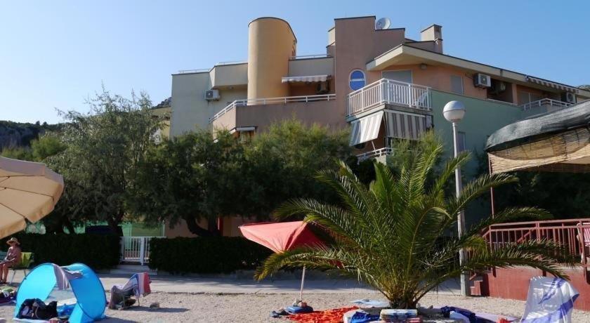 קלק Apartman Loza מראה חיצוני תמונה